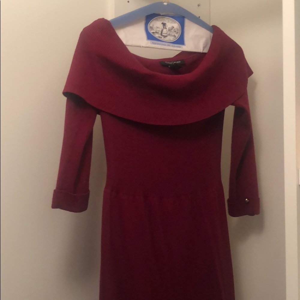 Off the shoulder White House Black market dress